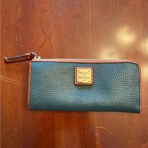 Dooney & Bourke - Wallet